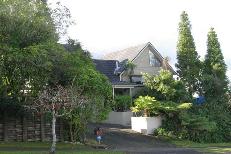 Photo of property in 2 Salmond Place, Dinsdale, Hamilton, 3204