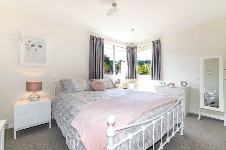 Photo of property in 366 Kaikorai Valley Road, Bradford, Dunedin, 9011