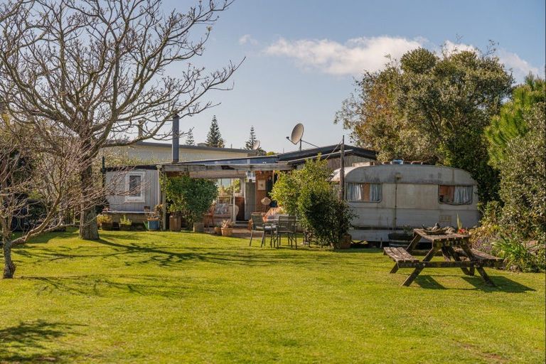 Photo of property in 360 Main Sh25 Road, Tairua, 3508