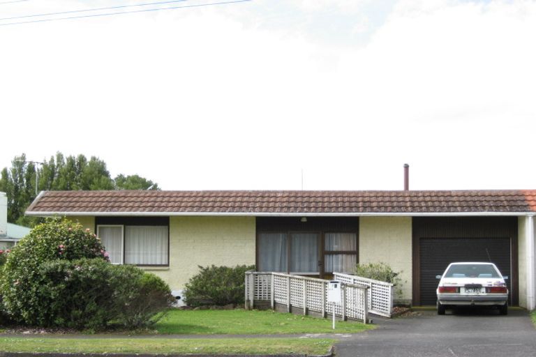 Photo of property in 3/24 Brecon Road, Stratford, 4332