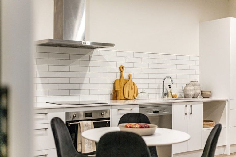 Photo of property in 305/2 Onepu Road, Kilbirnie, Wellington, 6022