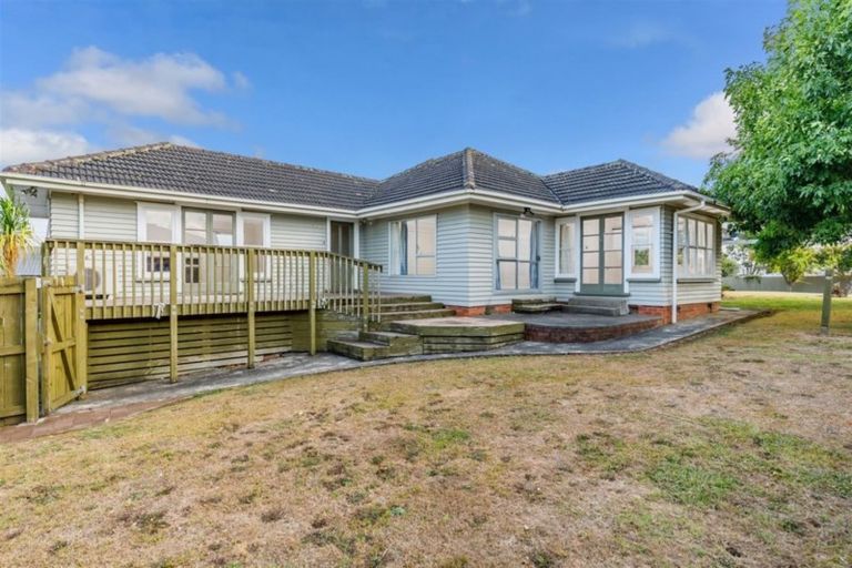 Photo of property in 34 Christmas Road, Manurewa, Auckland, 2102