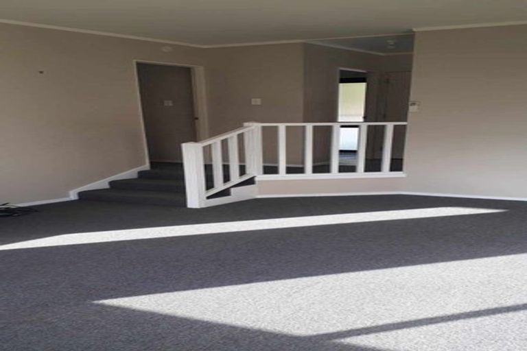 Photo of property in 2/1 Glenbrook Grove, Naenae, Lower Hutt, 5011
