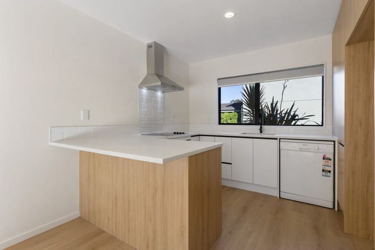 Photo of property in 17/548 Albany Highway, Albany, Auckland, 0632