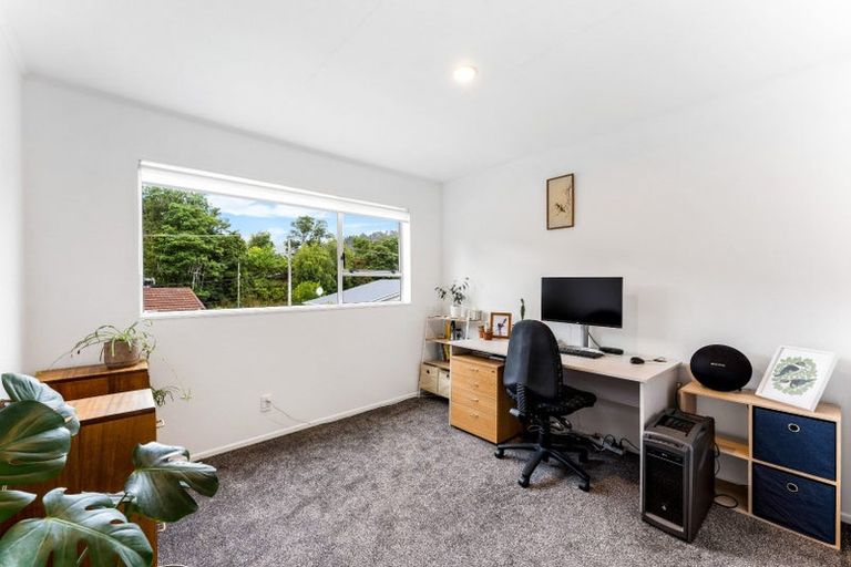 Photo of property in 9 Hair Street, Wainuiomata, Lower Hutt, 5014