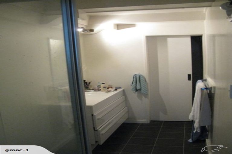 Photo of property in 1/129 Grafton Road, Grafton, Auckland, 1010