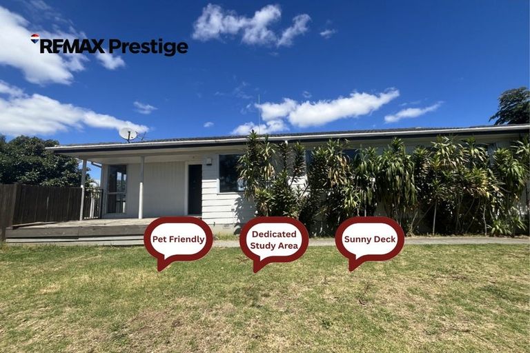Photo of property in 3 Adel Place, Weymouth, Auckland, 2103