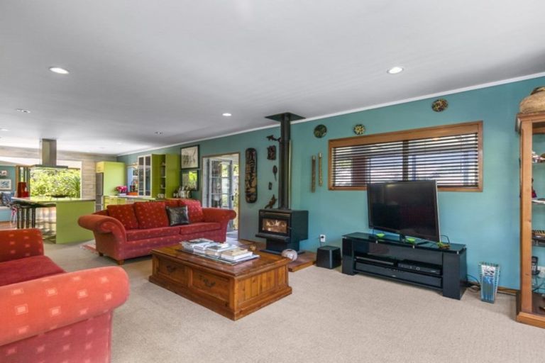 Photo of property in 400 Leigh Road, Whangateau, Warkworth, 0985