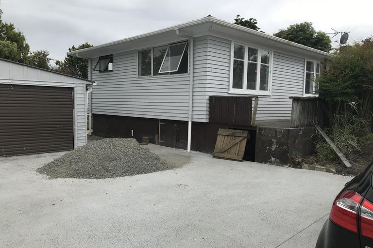 Photo of property in 4 Olive Crescent, Papatoetoe, Auckland, 2025