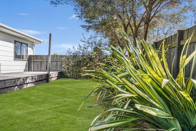 Photo of property in 5 Titoki Place, Edgecumbe, 3120