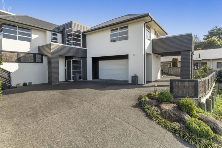 Photo of property in 37 Contour Avenue, Pyes Pa, Tauranga, 3112