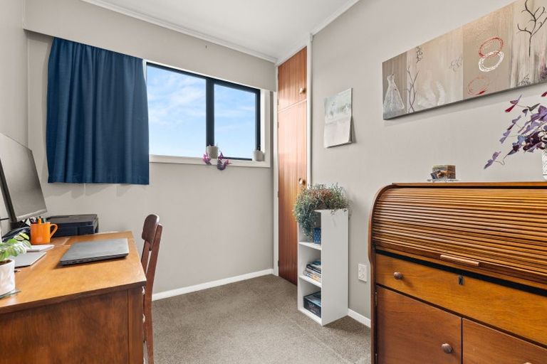 Photo of property in 17 Puriri Crescent, Lansdowne, Masterton, 5810