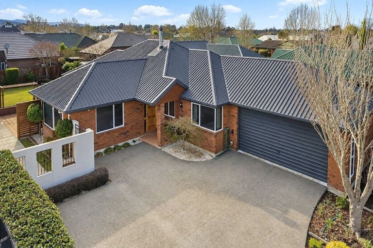 Photo of property in 30 Carmana Gardens, Rangiora, 7400