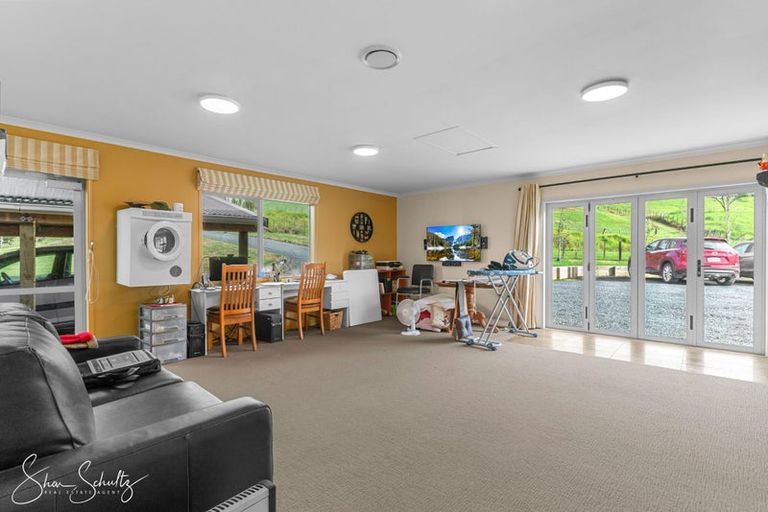 Photo of property in 16 Nikau Lane, Maungaturoto, 0520