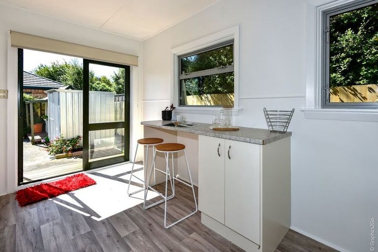 Photo of property in 43 Waimea Terrace, Beckenham, Christchurch, 8023