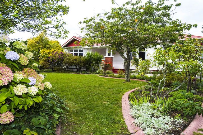 Photo of property in 13 Iranui Road, Inner Kaiti, Gisborne, 4010