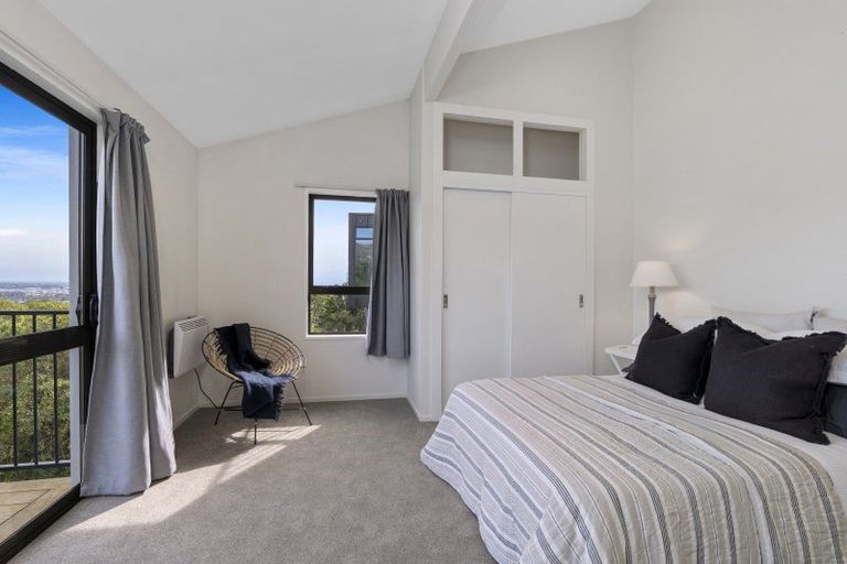 Photo of property in 17 Brigid Place, Mount Pleasant, Christchurch, 8081