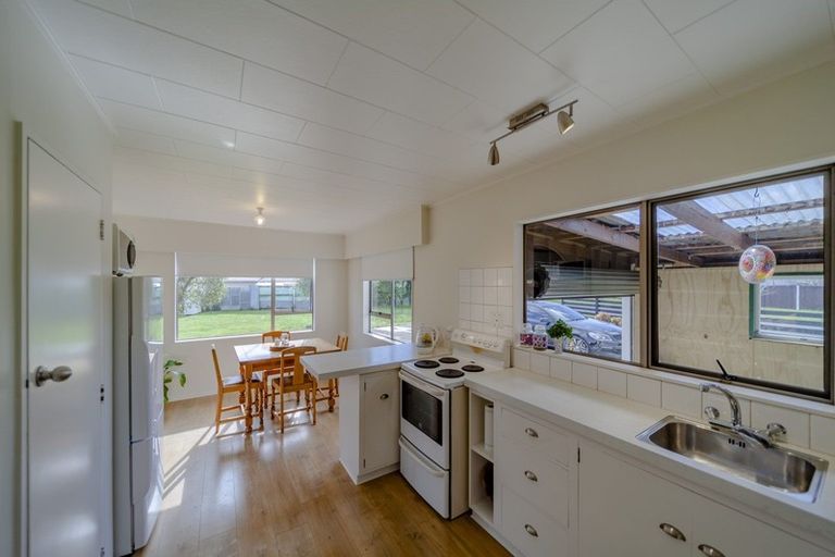 Photo of property in 32 Henderson Street, Otane, 4202