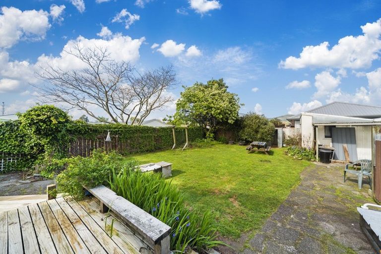 Photo of property in 6 Tamakui Grove, Turangi, 3334