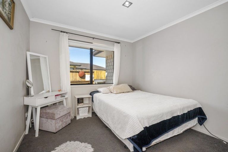 Photo of property in 6 Gina Way, Welcome Bay, Tauranga, 3112