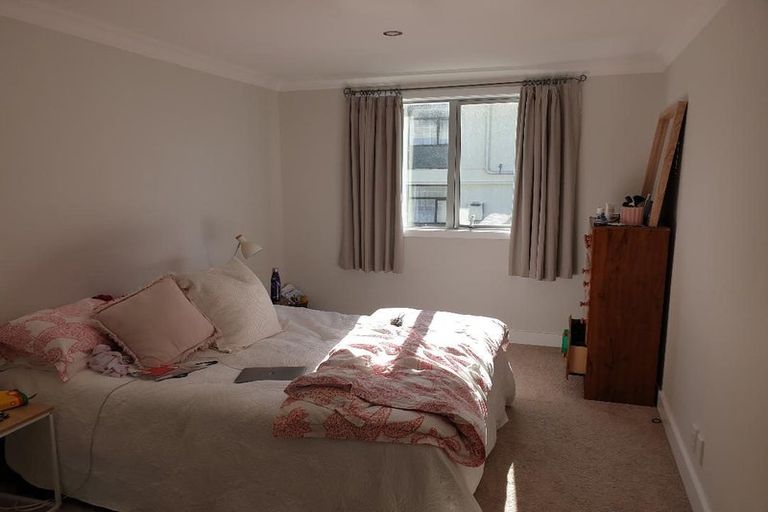 Photo of property in 1/128 Britomart Street, Berhampore, Wellington, 6023