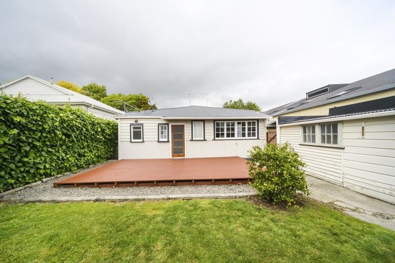 Photo of property in 375 College Street, Hokowhitu, Palmerston North, 4410
