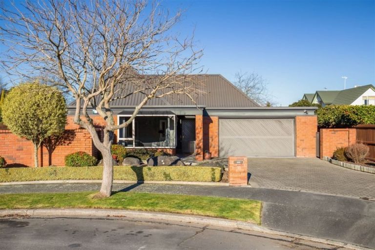 Photo of property in 14 Clotilda Place, Bishopdale, Christchurch, 8053