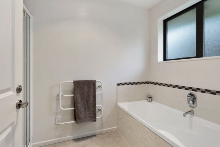 Photo of property in 16 John Leith Place, Leithfield, Amberley, 7481