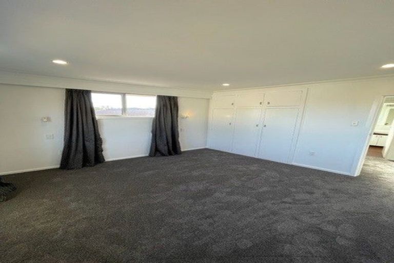 Photo of property in 9 Powell Crescent, Ilam, Christchurch, 8041
