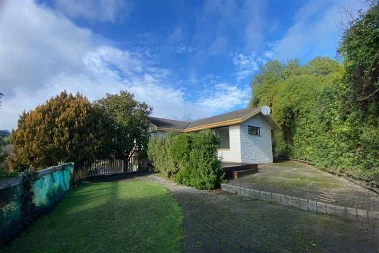 Photo of property in 38 Penruddock Rise, Westmorland, Christchurch, 8025