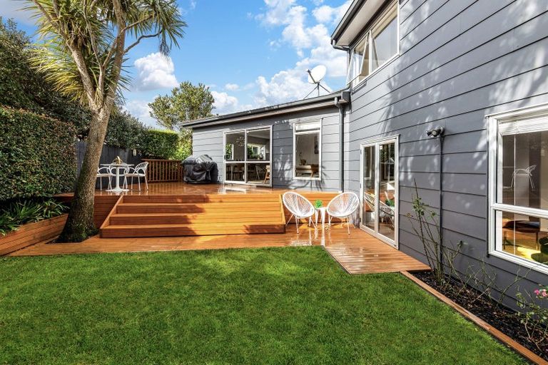 Photo of property in 65a Moa Road, Point Chevalier, Auckland, 1022