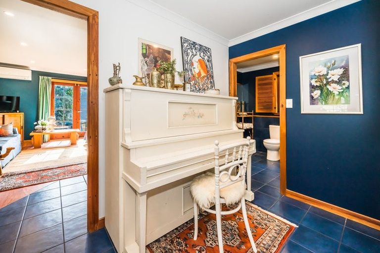 Photo of property in 5 Flaxmere Street, Waikanae Beach, Waikanae, 5036