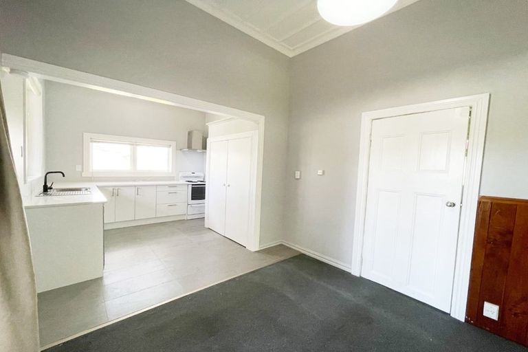 Photo of property in 30 Potatau Street, Grey Lynn, Auckland, 1021
