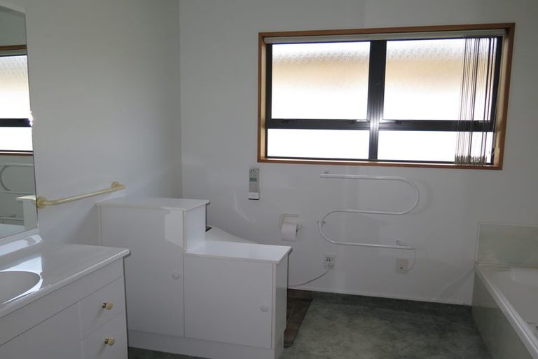 Photo of property in 45 Newman Street, Waimataitai, Timaru, 7910