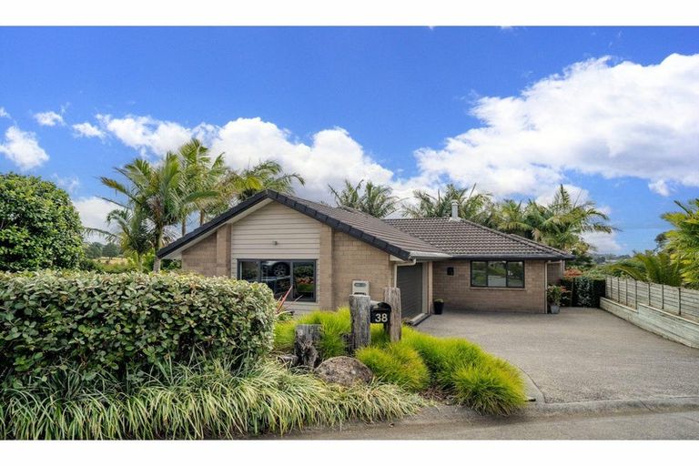Photo of property in 38 Aranga Road, Kerikeri, 0230