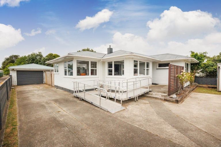 Photo of property in 582 Pioneer Highway, Highbury, Palmerston North, 4412