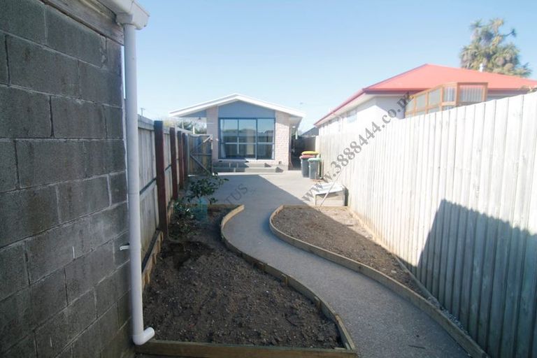 Photo of property in 2/54 Collingwood Street, New Brighton, Christchurch, 8061