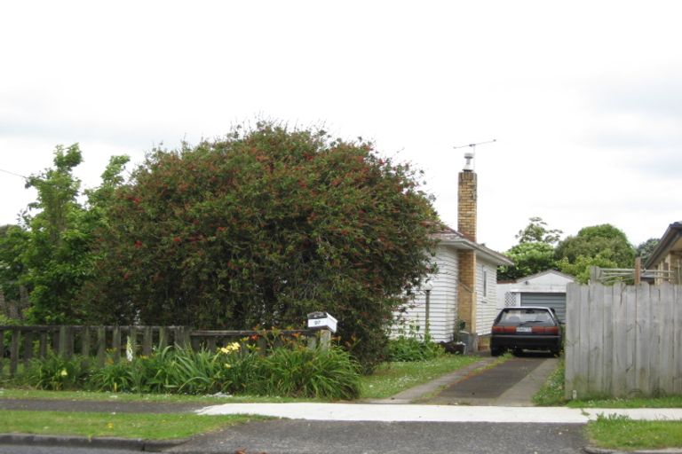 Photo of property in 97 Helvetia Road, Pukekohe, 2120