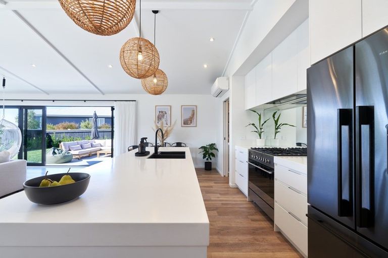 Photo of property in 45b Arataki Road, Havelock North, 4130