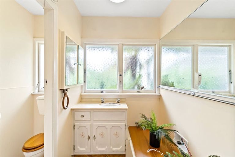 Photo of property in 59 Dunster Street, Burnside, Christchurch, 8053