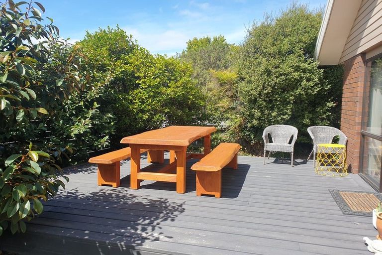 Photo of property in 4 Lochmore Street, Bishopdale, Christchurch, 8051