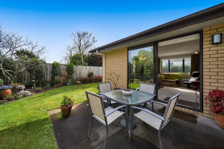 Photo of property in 156a Mangorei Road, Merrilands, New Plymouth, 4312