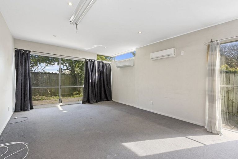 Photo of property in 727 Main North Road, Belfast, Christchurch, 8051