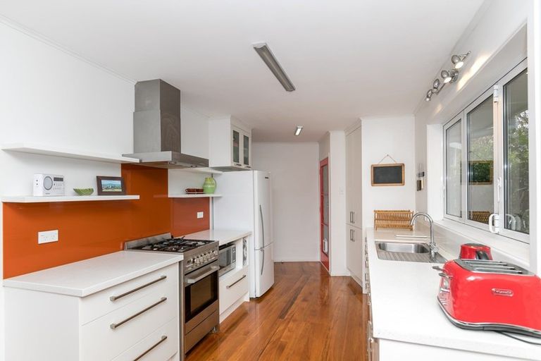 Photo of property in 6 Olympia Place, Riverlea, Hamilton, 3216