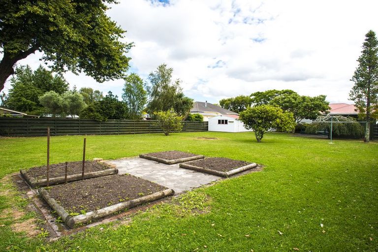 Photo of property in 13 Iranui Road, Inner Kaiti, Gisborne, 4010