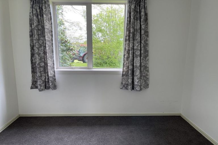 Photo of property in 82 Grant Road, Otatara, Invercargill, 9879