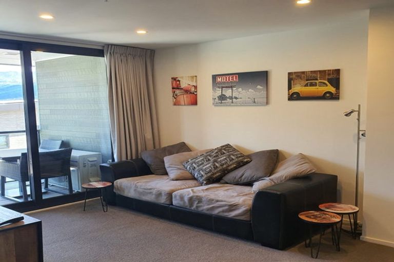Photo of property in Wyndham Gardens Apartments, 410/30 Red Oaks Drive, Frankton, Queenstown, 9300