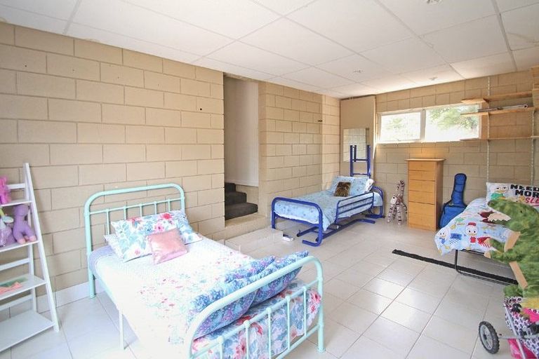 Photo of property in 32 Westbourne Avenue, Pomare, Rotorua, 3015