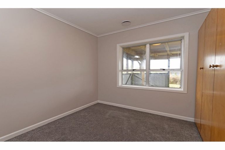 Photo of property in 207 Don Buck Road, Massey, Auckland, 0614