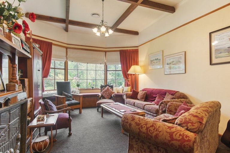 Photo of property in 18 Heatherlea Road West, Levin, 5575